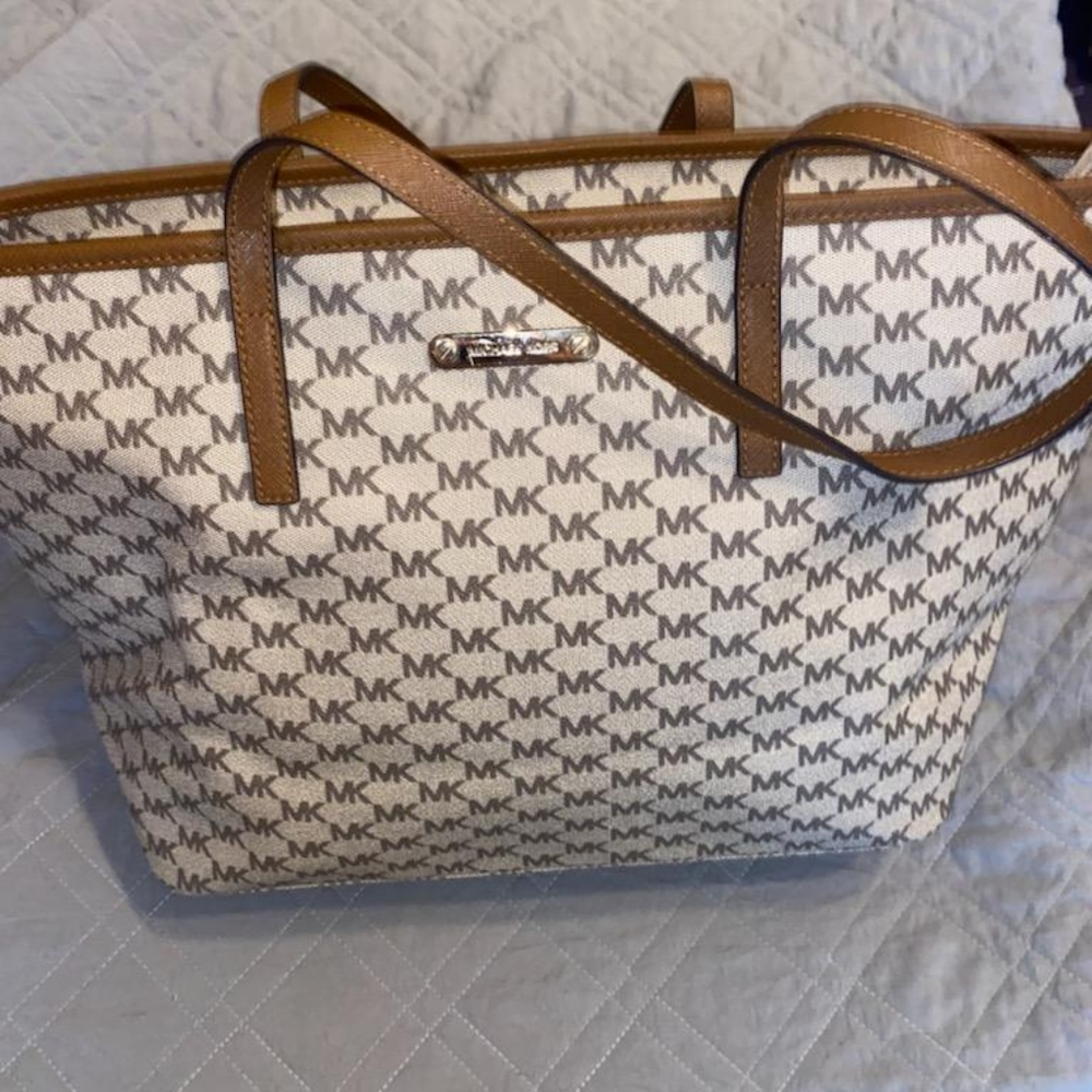 MK Tote